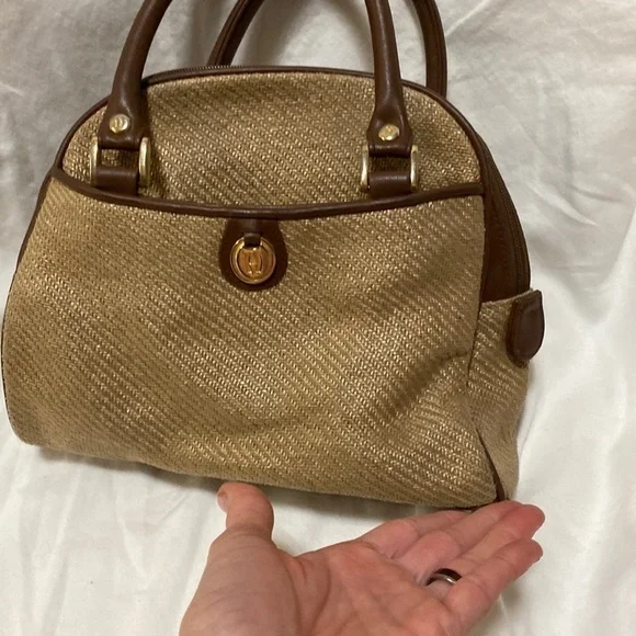 Etienne Aigner, Heritage, Vintage Straw purse. **Rare 1960s. Designer Bag